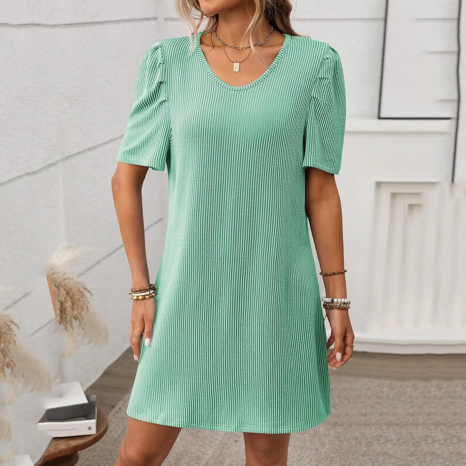 Summer Stripe Dresses for Women Casual Short Sleeve Loose Fit Crew Neck Dress Fashion Pleated Vacation Sundress