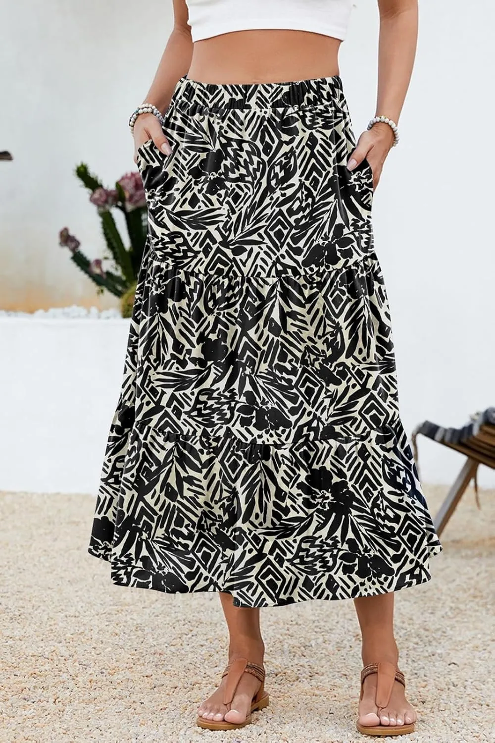 Women's 2025 Summer Boho Tiered Maxi Skirt Flowy A-Line Elastic Waist with Pockets Trendy Beach Long Skirts