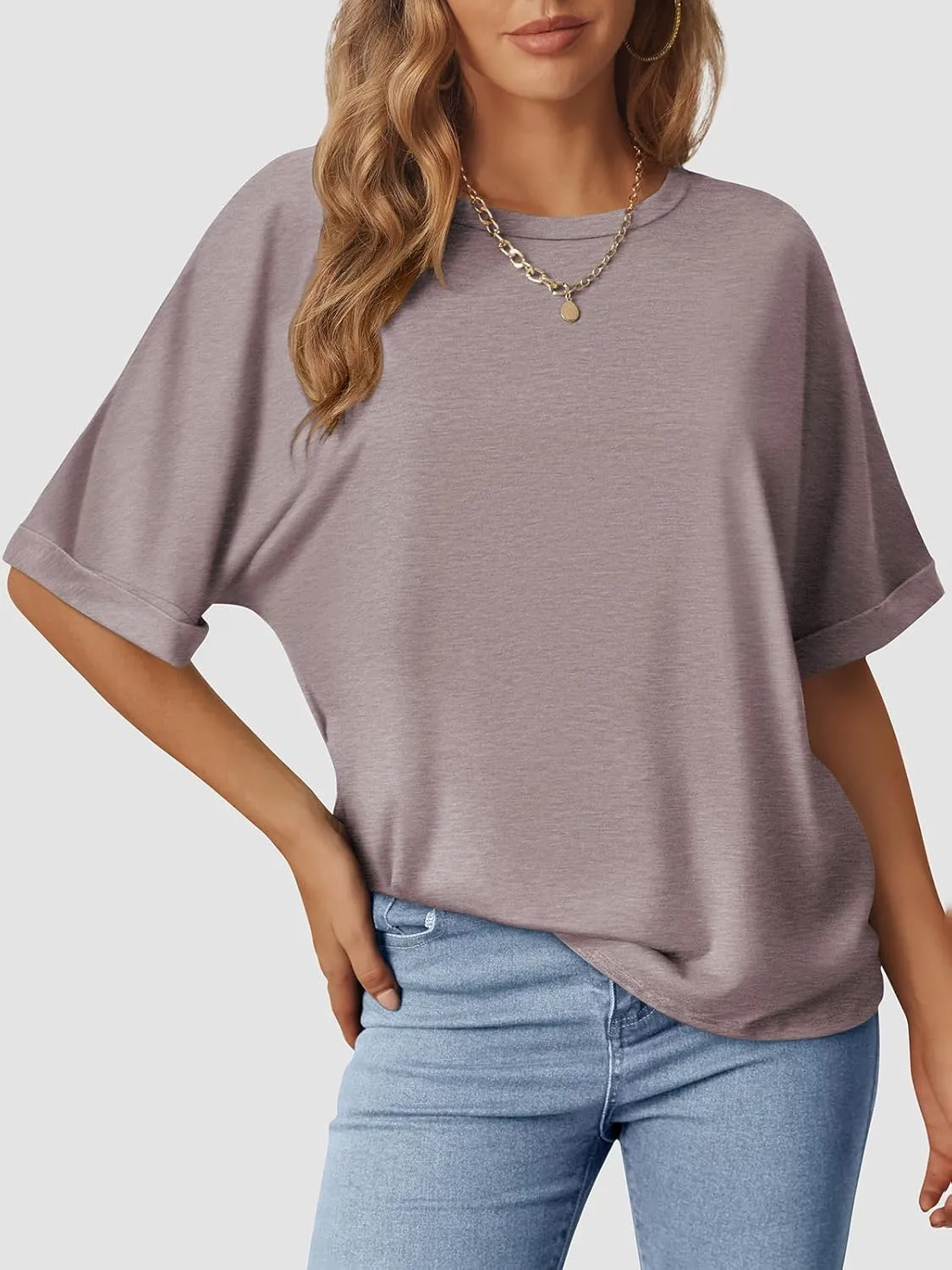 Women's Oversized T Shirts Short Sleeve Crewneck Summer Tops Casual Loose Basic Tee Shirts 2025 Trendy Clothes